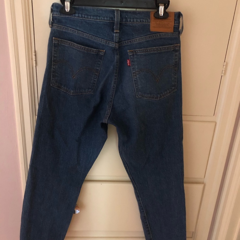 Levi’s wedgie fit jeans
